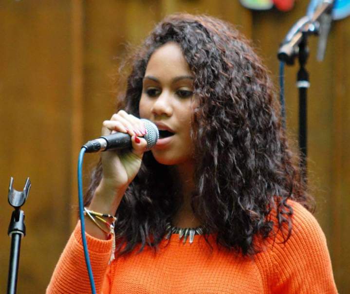 Studio d'enregistrement professionnel pour tous vos projets musicaux.